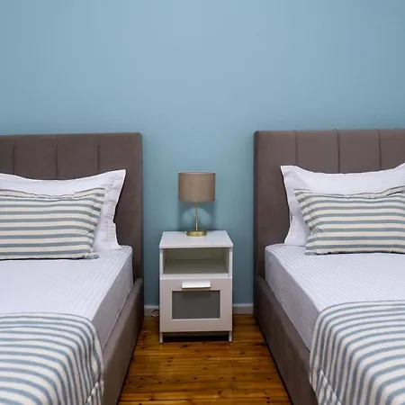 公寓 Cozyhome3 Navarinou